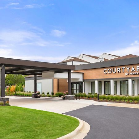 Courtyard By Marriott Detroit Livonia Hotel Bagian luar foto