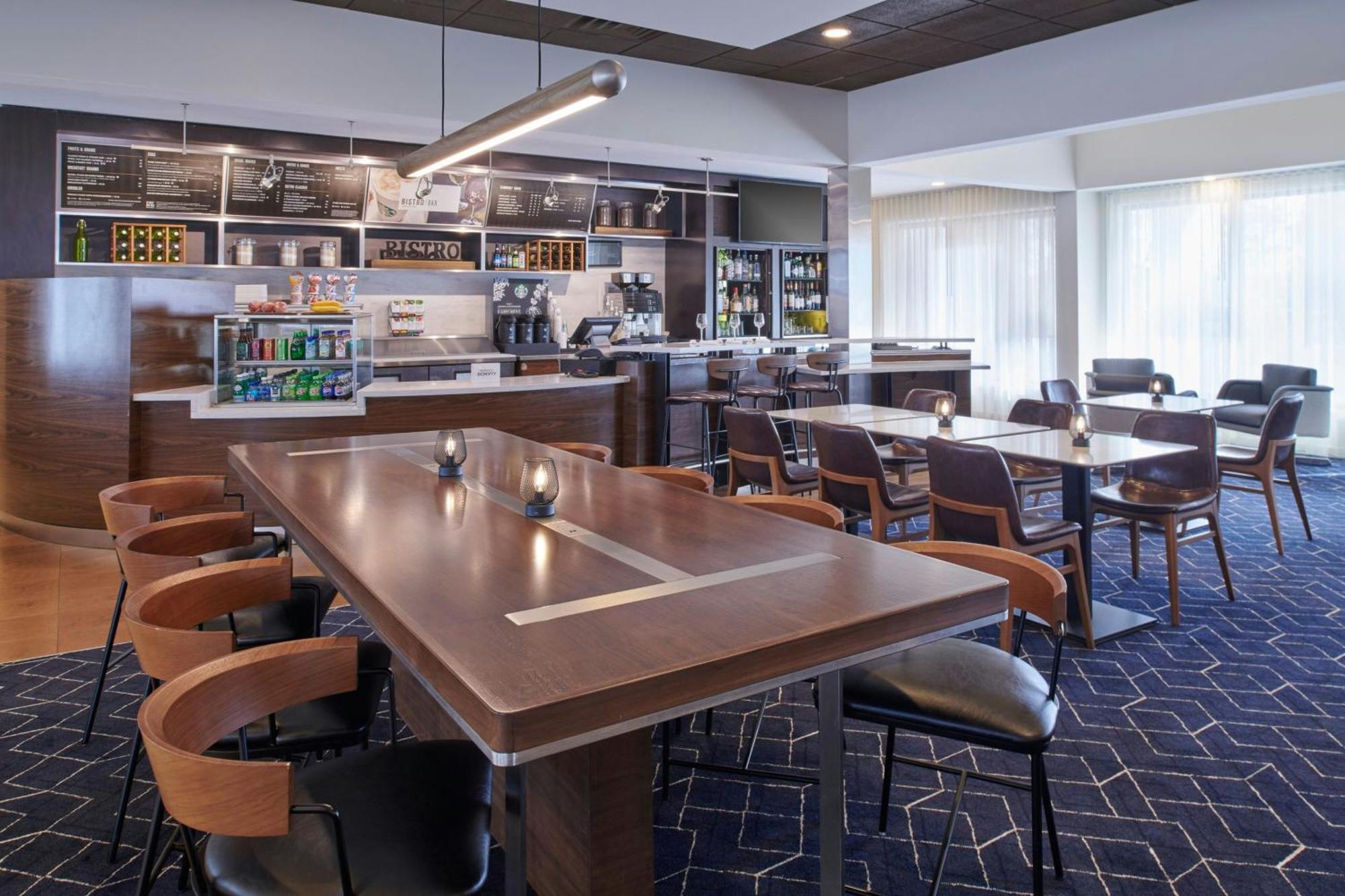 Courtyard By Marriott Detroit Livonia Hotel Bagian luar foto