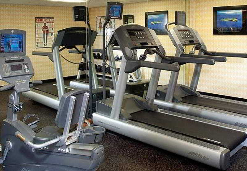 Courtyard By Marriott Detroit Livonia Hotel Bagian luar foto